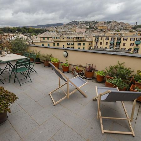 Altido Apt For 3 With Rooftop Balcony And Lovely Cityview Génova Exterior foto