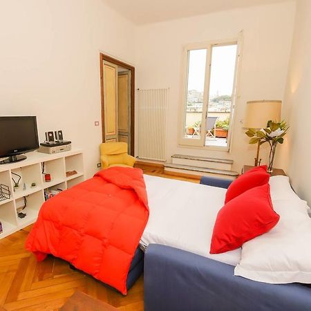 Altido Apt For 3 With Rooftop Balcony And Lovely Cityview Génova Exterior foto