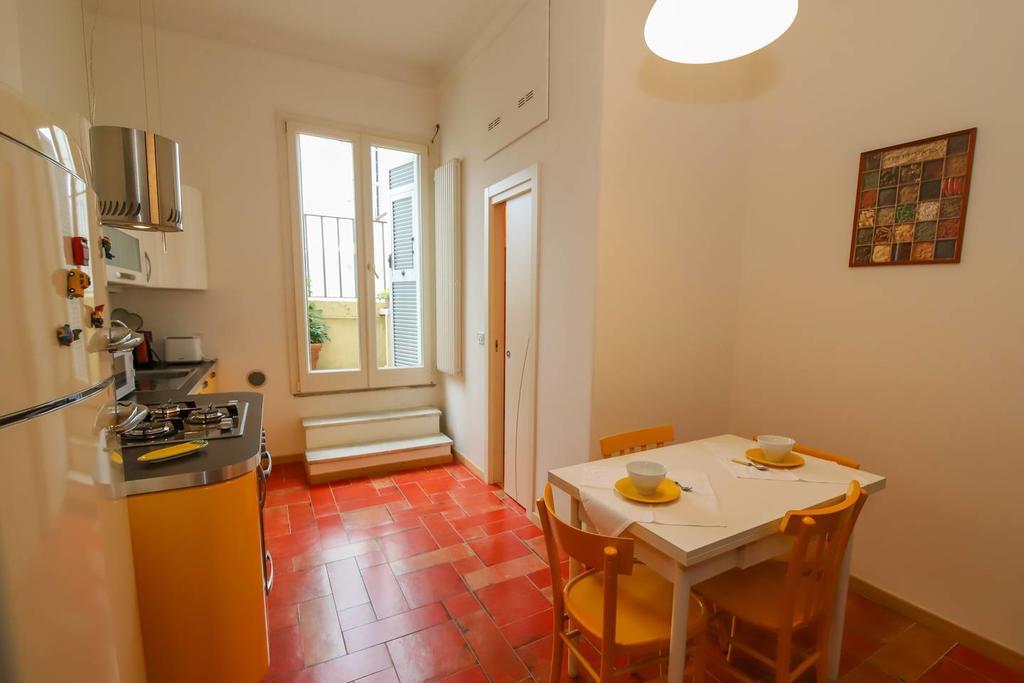 Altido Apt For 3 With Rooftop Balcony And Lovely Cityview Génova Exterior foto